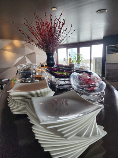 태국, 르부아 앳 스테이트 타워, 클럽 라운지, 52층 라운지, 라운지 음식